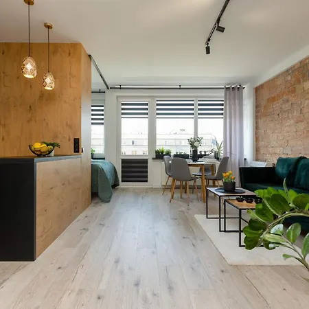 公寓 Grojecka Studio For 3 Guests With Balcony By Renters *