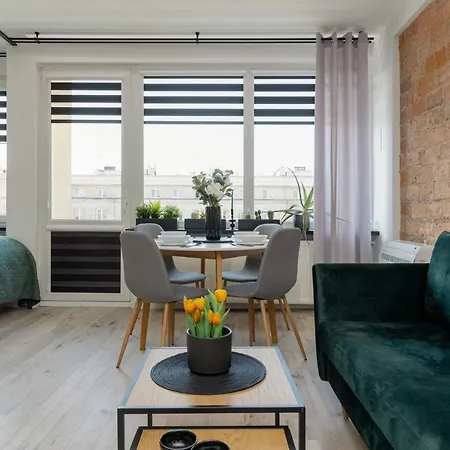 Apartment Grojecka Studio For 3 Guests With Balcony By Renters Warsaw